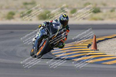 media/Nov-06-2022-SoCal Trackdays (Sun) [[208d2ccc26]]/Turn 11 (10am)/